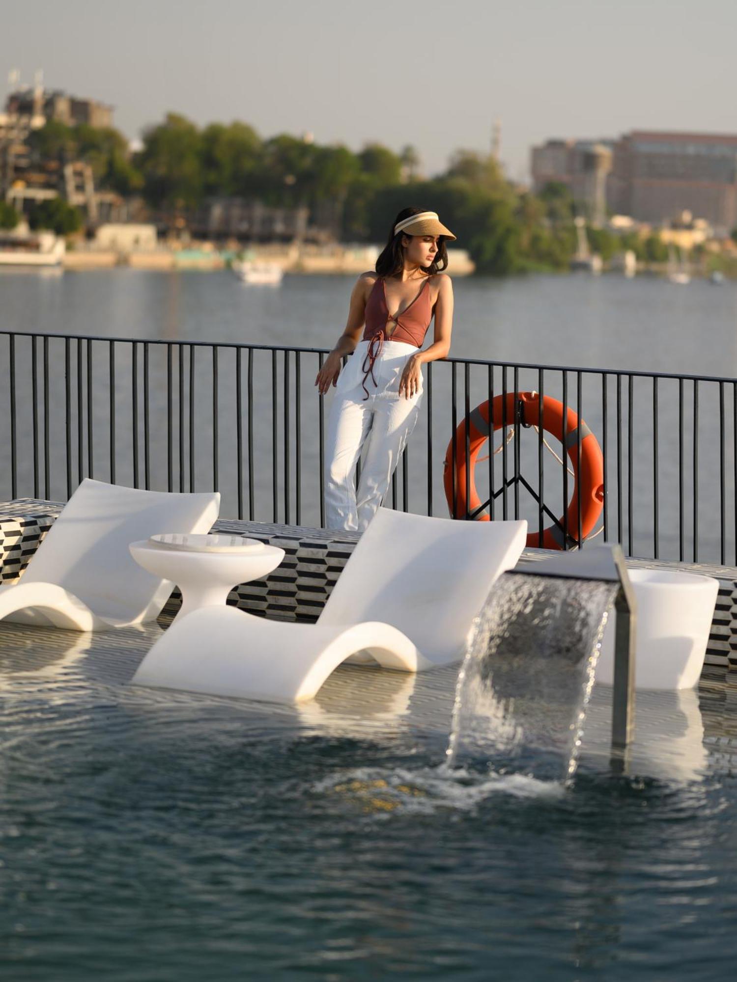 Soleil Nile Cruise - Every Monday From Luxor For 4 & 7 Nights, And Every Friday From Aswan For 3 & 7 Nights Bagian luar foto
