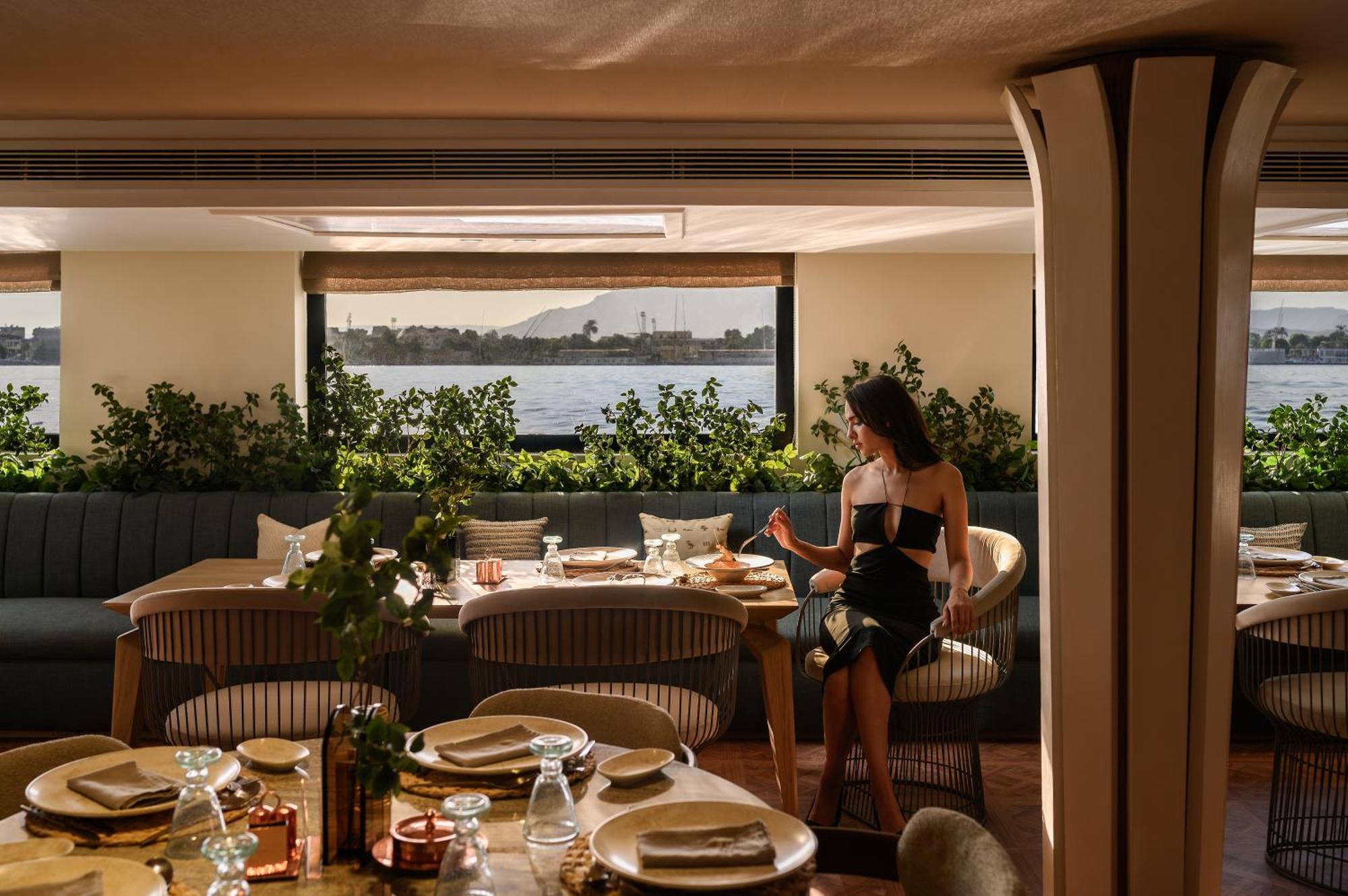 Soleil Nile Cruise - Every Monday From Luxor For 4 & 7 Nights, And Every Friday From Aswan For 3 & 7 Nights Bagian luar foto