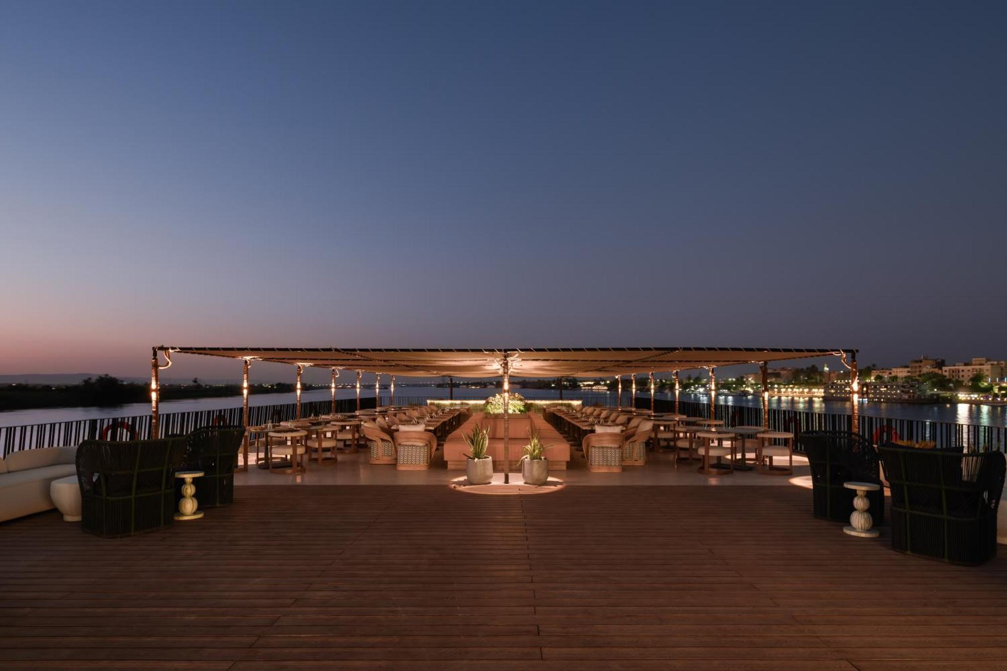 Soleil Nile Cruise - Every Monday From Luxor For 4 & 7 Nights, And Every Friday From Aswan For 3 & 7 Nights Bagian luar foto